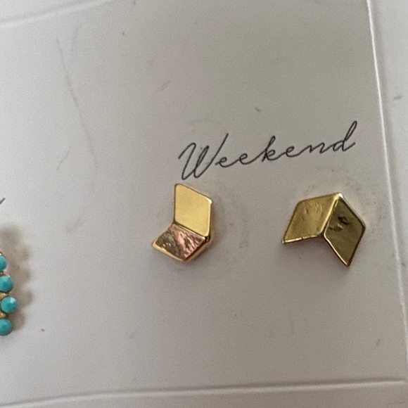 Kevia Women's Gold and Turquoise Earring Set - Picture 6 of 6